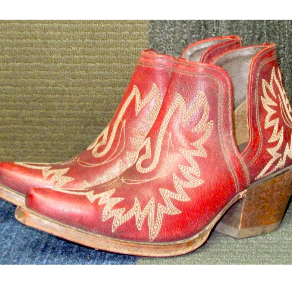 Ariat Dixon Boots